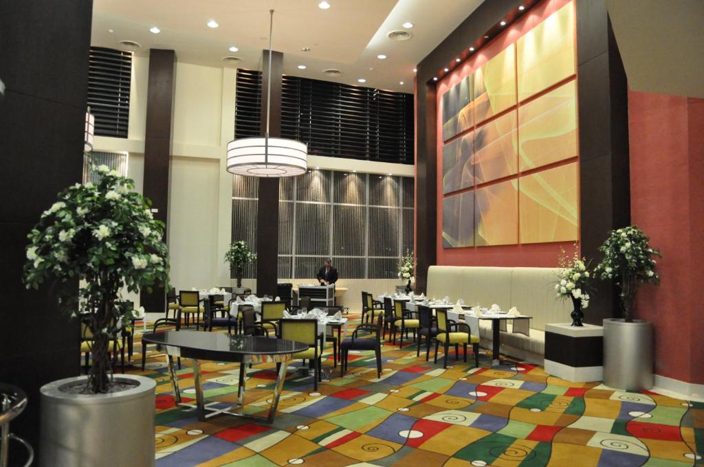 Hotel Grand Swiss Arbil Exterior foto